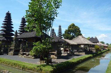 Taman Ayun Temple