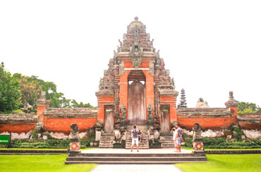 Taman Ayun Temple