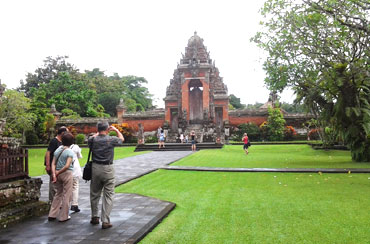 Taman Ayun Temple